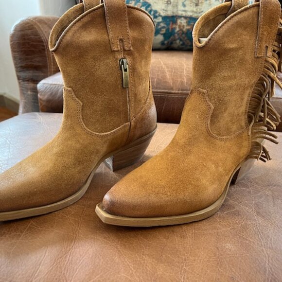 Sundance NEW Dove Canyon Short Fringe Leather Cognac Boots size 38 or US size 8 - Picture 3 of 10